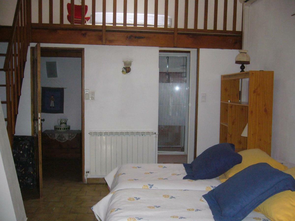 Maison Provençale Apartamento Venasque Exterior foto